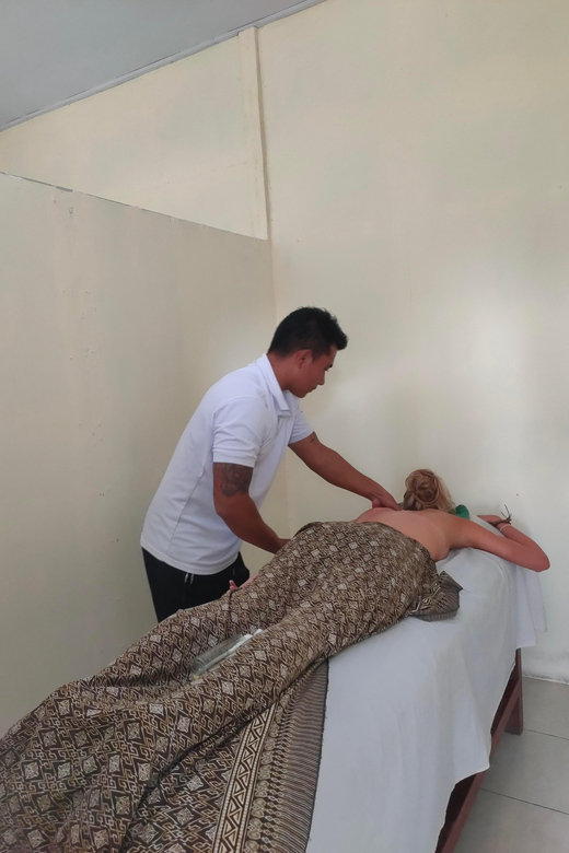 Bali/Munduk:Balinese Traditional Massage