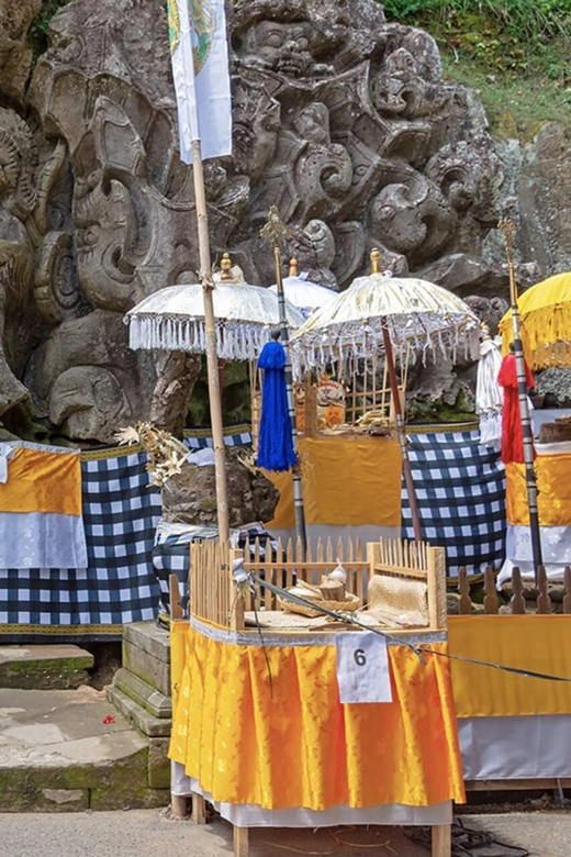 Bali Private Car Hire With Friendly Driver