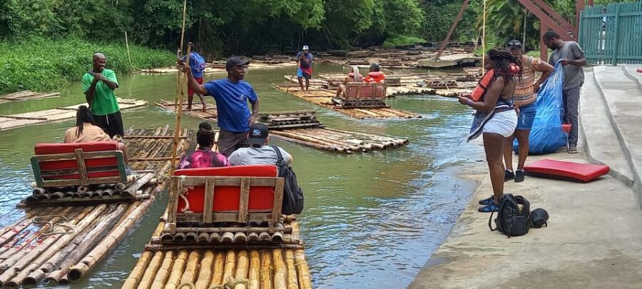 Bamboo River Rafting & Lime Stone Foot Massage
