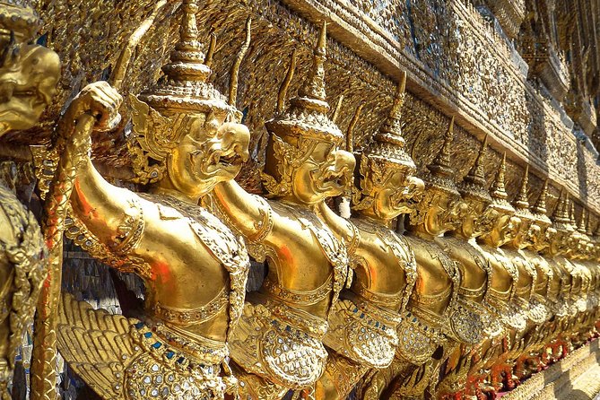 Bangkoks Grand Palace & Top Sights Walking Tour