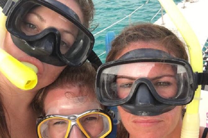 Barbados Catamaran Snorkel Cruise With Open Bar
