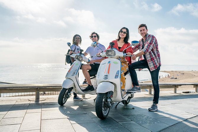 BARCELONA ICONS & PANORAMIC VIEWS by Vespa Scooter