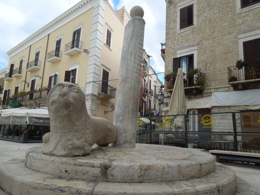 Bari: Private Food and Walking Tour