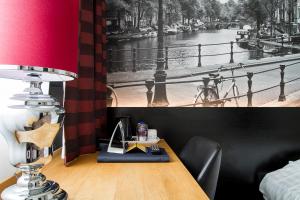Bastion Hotel Utrecht - Hotel Location and Access