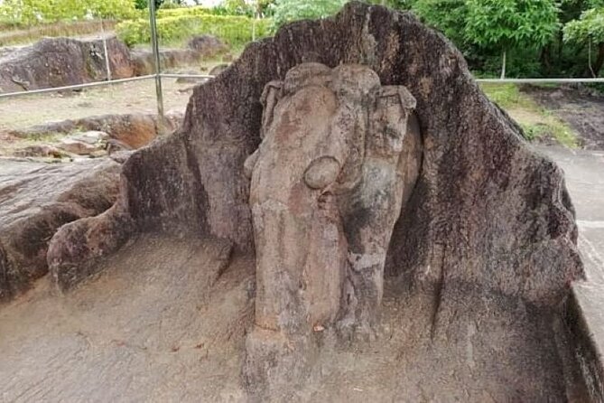 Bhubaneshwar City Tour in a Private Car With Professional Guide