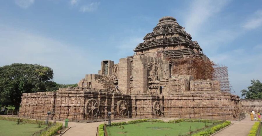 Bhubaneswar: 7-Day Odisha Tour With Accommodation and Guide