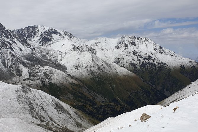 Big Almaty Lake and City Private Tour