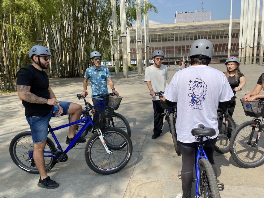 Bike Tour Medellin With Snacks and Local Beer