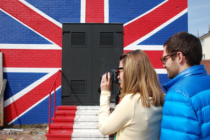 Black Taxi TOUR Irish History Murals,Peacewalls,Belfast 2 Hours - Pickup and Logistics