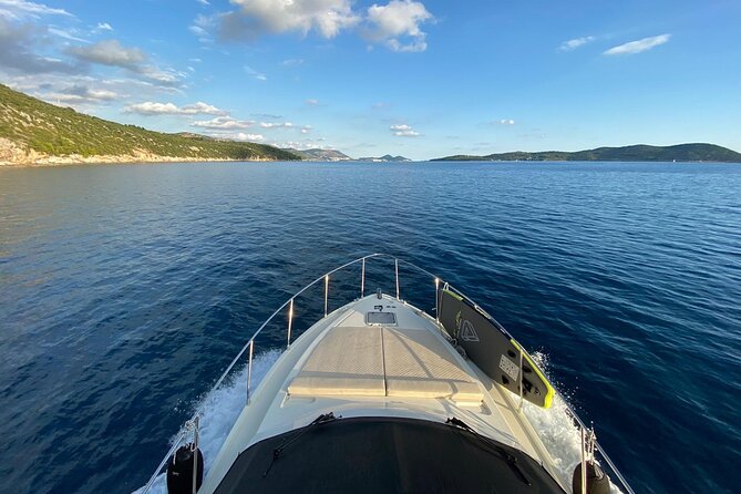 Blue Cave Bliss: Half-Day Yacht Adventure of Adriatic Gems - Exploring the Enchanting Blue Cave