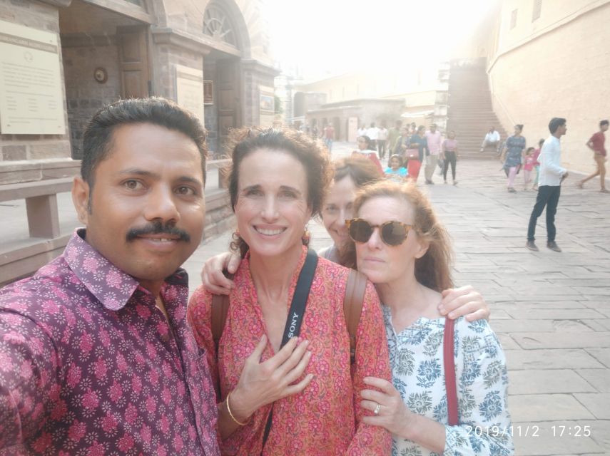Blue City & Monument Guided Tour With Narender