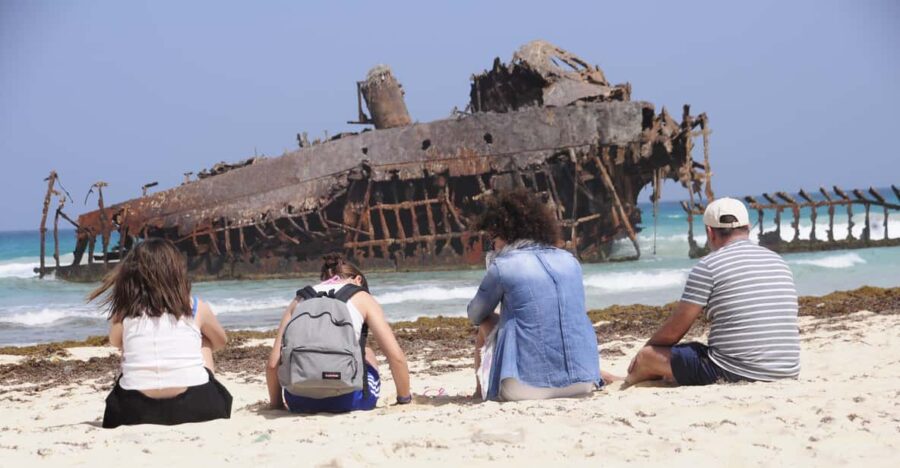 Boa Vista Island: Full Day North to South Discovery