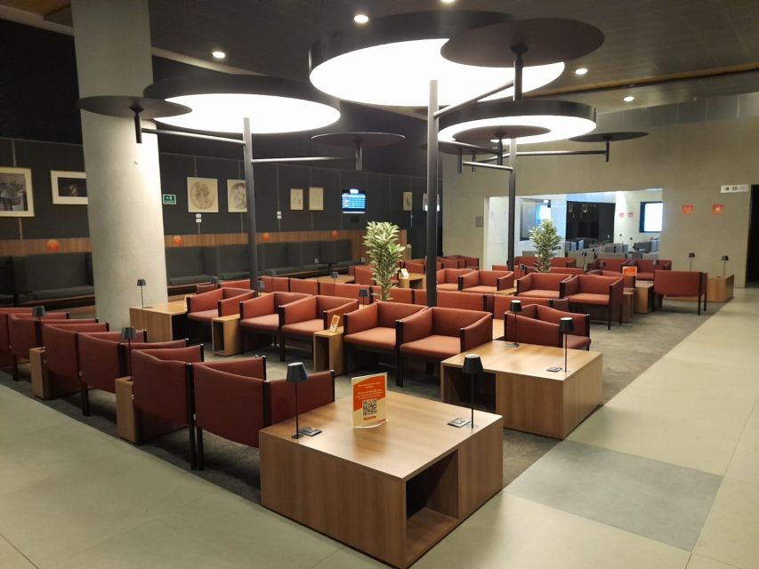 Bogota El Dorado Airport (BOG): Avianca Lounge Entry