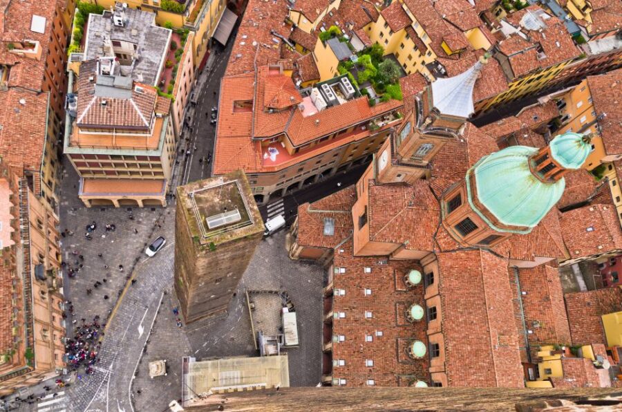 Bologna: 2-Hour Book a Like-Minded Local Host - Overview and Pricing