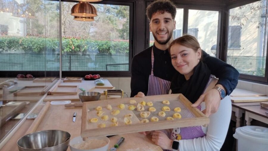 Bolognese Pasta Making Experience With Sweeties Workshop