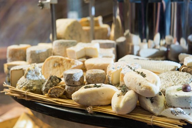 Bordeaux Sweet & Savory Food With Wine Tasting Tour