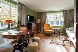 Boutique Hotel De Kastanjehof - Hotel Overview