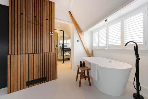 Boutique Hotel Hippe Hendrik - Hotel Overview