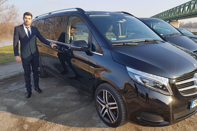 Budapest Private Airport Transfer in a Luxury Minivan - Service Highlights