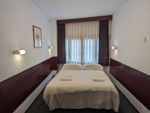Budget Hotel Ben - Hotel Overview