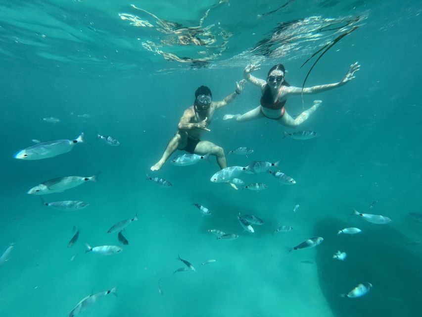 Cagliari: Boat Tour With 4 Swim Stops, Snorkeling & Prosecco