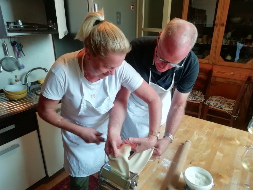 Cagliari: Sardinian Cooking Class With Meal and Drinks