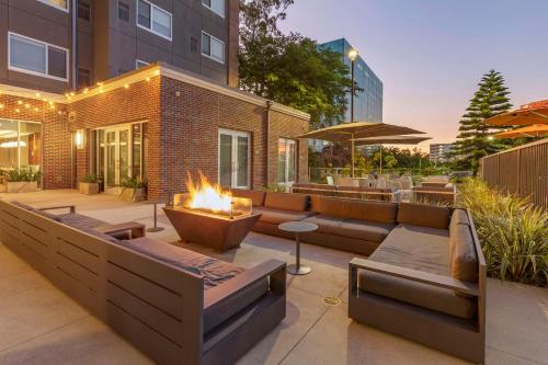 Cambria Hotel LAX - Hotel Overview and Location