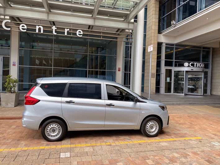 Cape Town: Airport Transfers and Chauffeur Drive Service