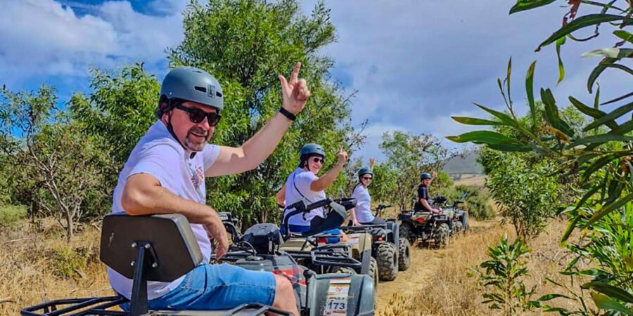 CAPE TOWN: OSTRICH RANCH QUAD BIKE RIDE & OSTRICH TOUR