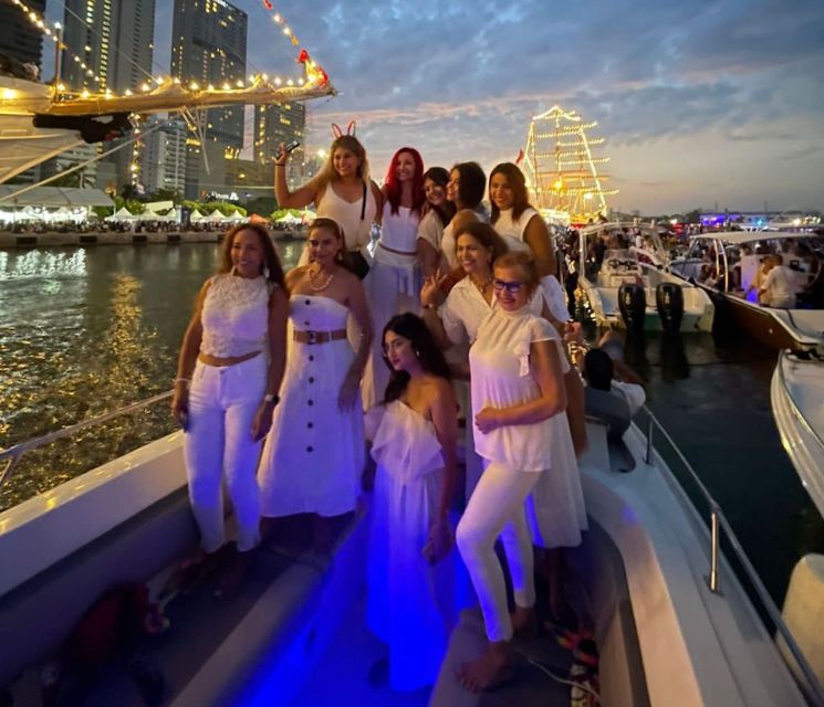 Cartagena: Bay Sunset Tour With Open Bar Included