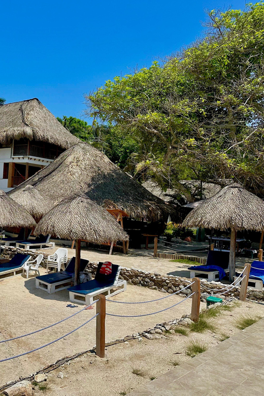 Cartagena: Day Trip on a Private Island+Lunch+Seawater Pool - Itinerary and Experience