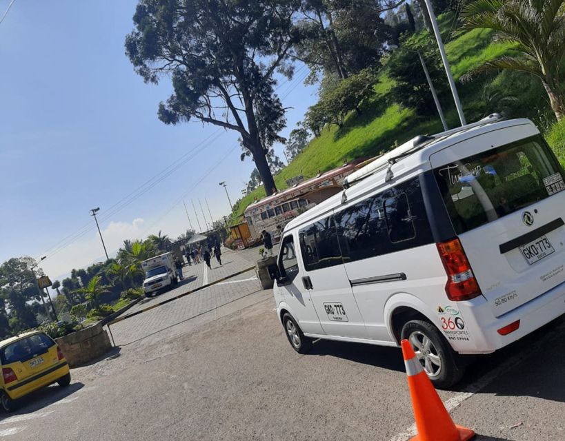 Cartagena: Rafael Nuñez Airport One Way Transfer - Service Overview