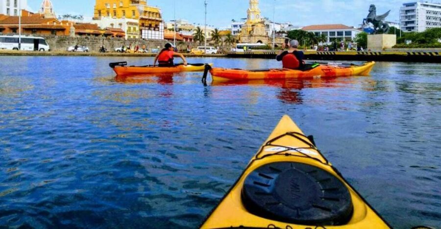 Cartagena: Walled City Kayak Tour