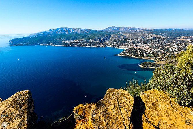 Cassis Ancient Fishing Port, Calanques & Spectacular Cap Canaille Private Tour - Tour Overview