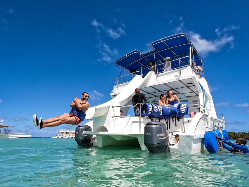 Catamaran Party Boat With Open Bar and Snorkeling in Punta Cana