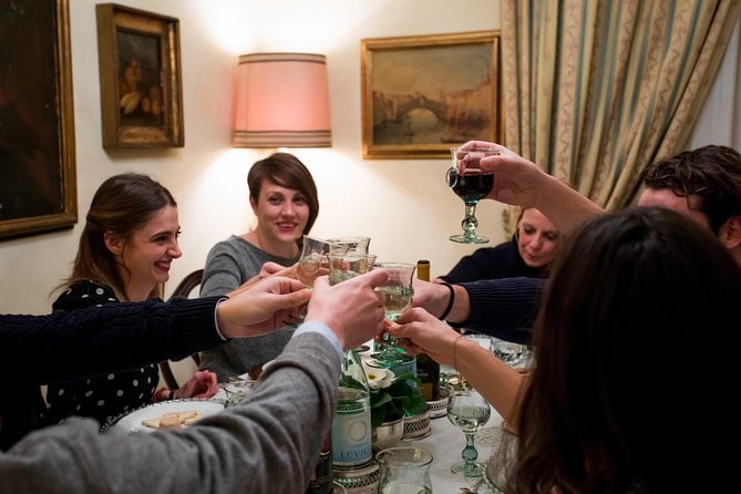 Cesarine: Dining & Cooking Demo at Locals Home in Alberobello