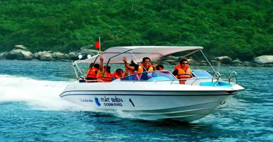 Cham Island on a Speedboat Snorkeling Tour From Da Nang