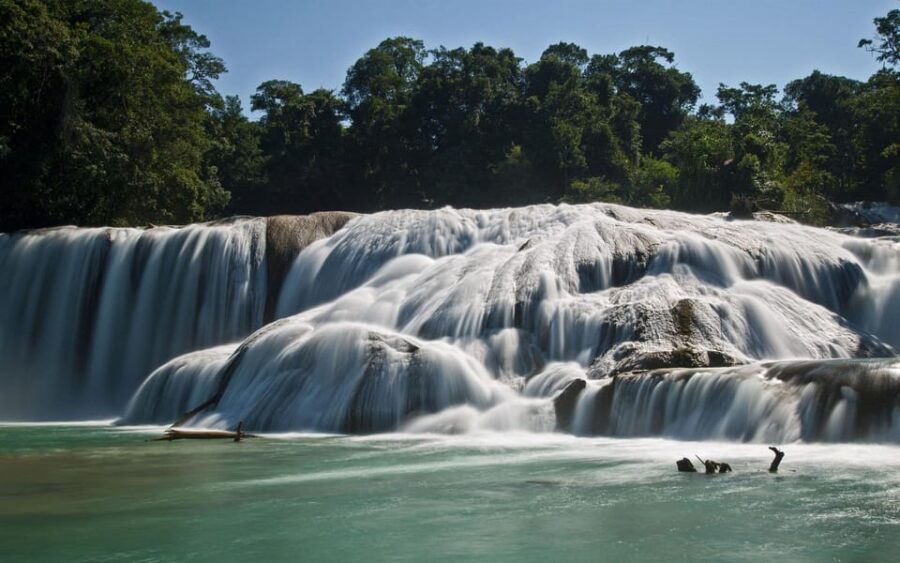 Chiapas: Blue Water – Misol-Ha Palenque Adventure