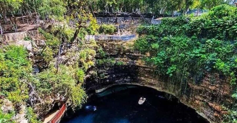 CHICHEN ITZA, CENOTE XCAJUM AND VALLADOLID - Tour Overview and Highlights