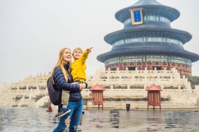 Chongqing City Night Scenery Cruise and Hot Pot