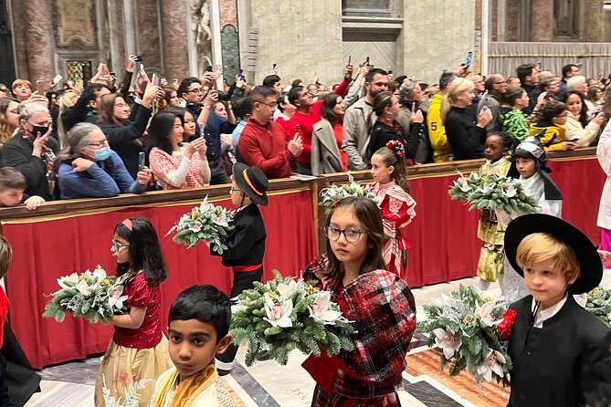 Christmas Eve Mass at the Vatican With Pope Francis Private Tour