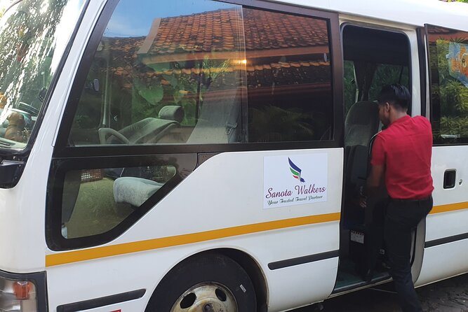 Colombo to Airport Transfer