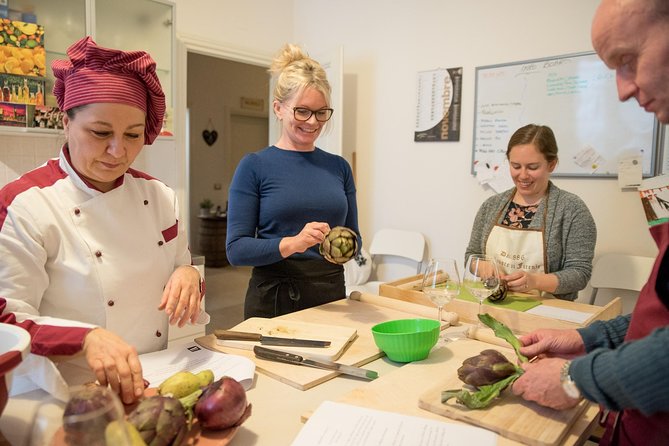 Cooking Class and Home Made Pasta in Florence With LA Vivandiera!