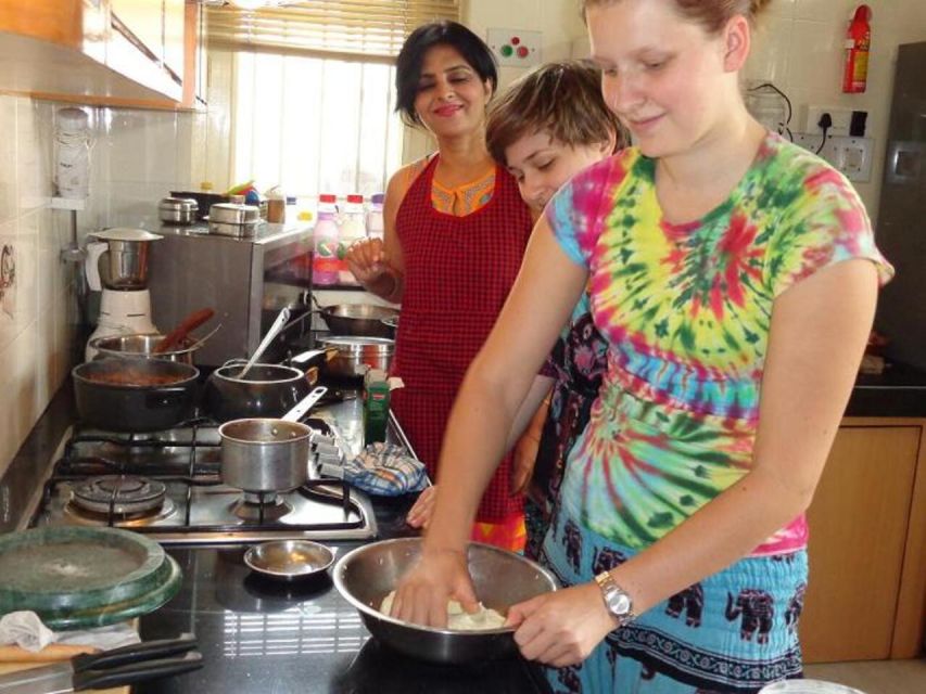 Cooking Classes With Local Family In Jaipur at Host Home