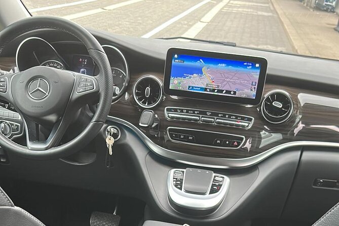 Copenhagen Airport Transfer Service English Speaking Driver