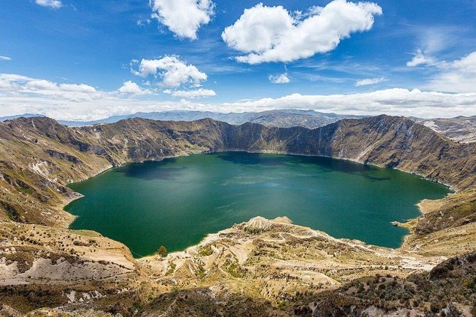 Cotopaxi & Quilotoa 1 Day Adventure!