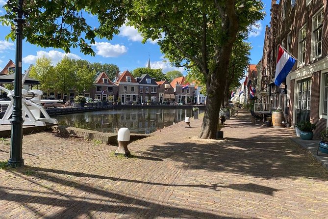 Countryside Cheese & Clogs E-Bike Tour
