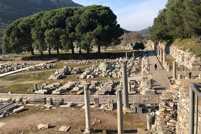 CRUISE PASSENGERS: Ephesus & Terrace Houses & Virgin Mary Tour