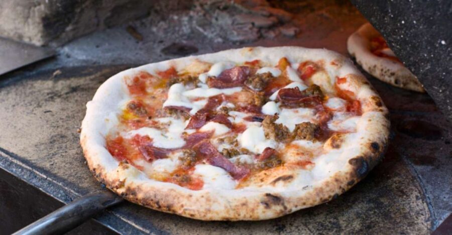 Culinary Adventure: Make Pizza, Sip Wine At Royal Repast