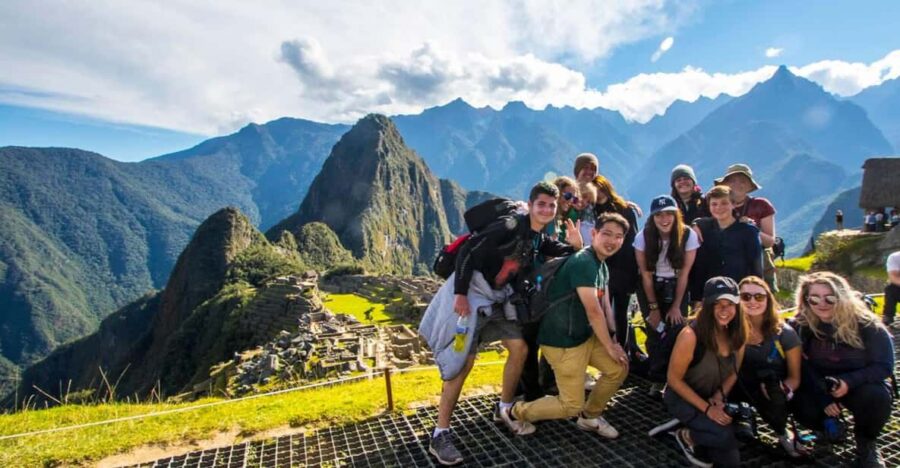 Cusco: 2-Day Machu Picchu Tour With Accommodation